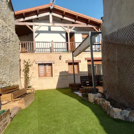 Casa Ecoeficiente Eguzkilore בית נופש *